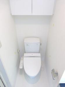 トイレ　別号室参考写真