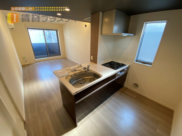 居室・リビング　間接照明がお部屋を彩ってくれます。