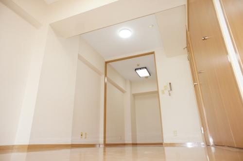 居室・リビング　広々としたリビングです。