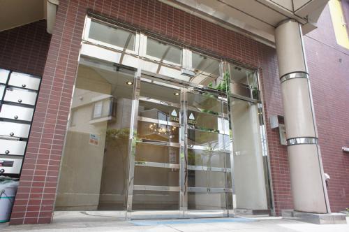 エントランス　高級感あるエントランスです。