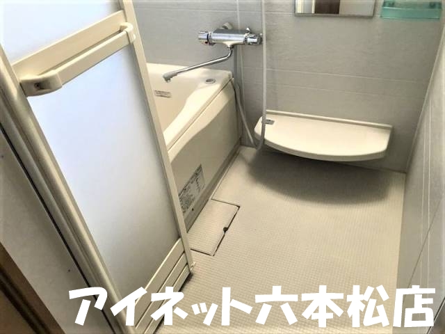 バス・シャワールーム　一日の疲れを洗い流しましょう。