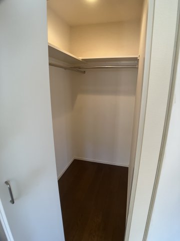 収納　ウォークインクローゼット完備！収納力◎※同タイプ別部屋の参考