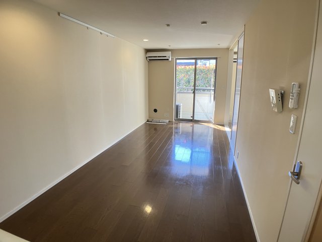 居室・リビング　日当たりも良いリビングルーム♪※同タイプ別部屋の参考写真