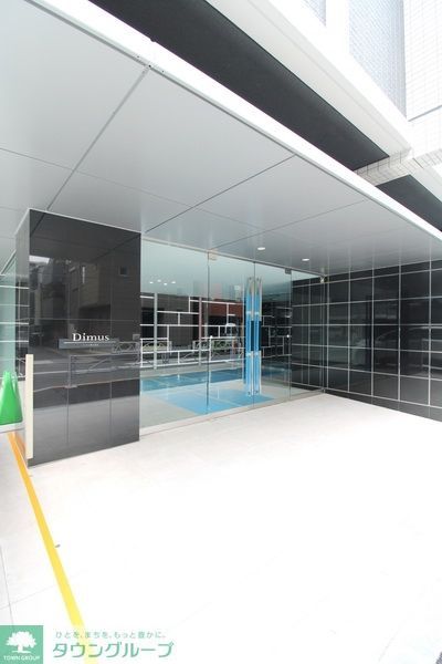 エントランス　エントランス