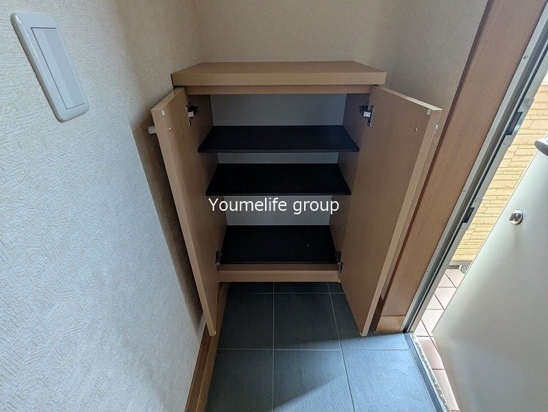 玄関　他部屋参照