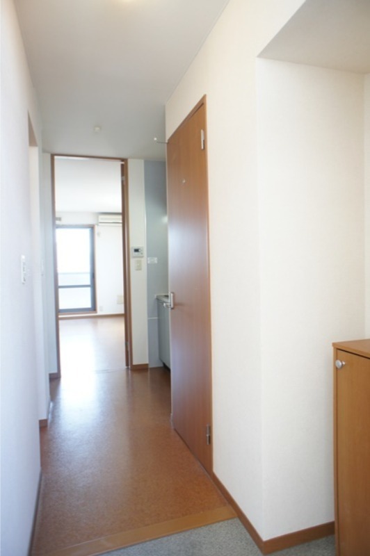 玄関　図面と現状に相違がある場合には現状を優先