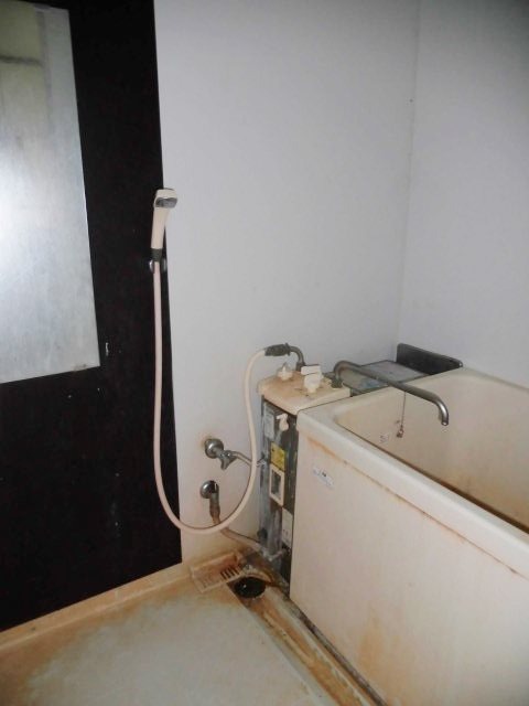 バス・シャワールーム　別号室の写真です。