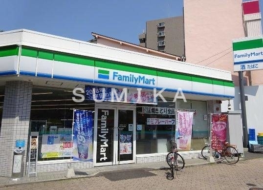 コンビニ　ファミリーマート岡山中央町店（コンビニ）まで530m