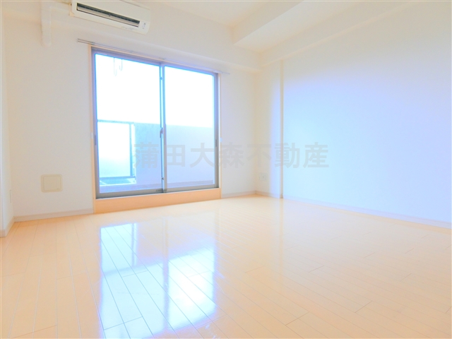 居室・リビング　西向きの洋室7.2帖