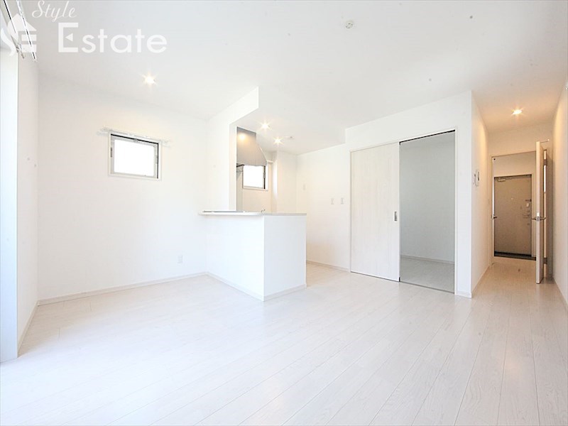 居室・リビング　内装