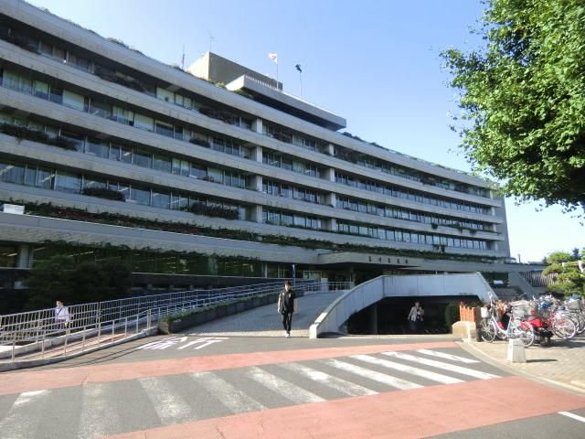 役所　荒川区役所（役所）まで500m