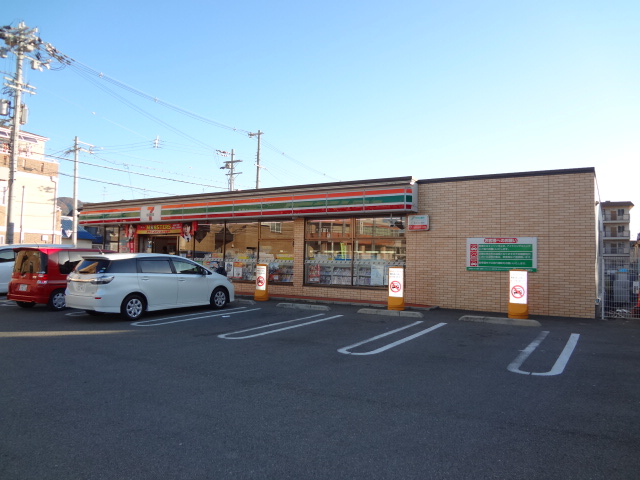 コンビニ　セブン－イレブン　八尾西山本６丁目店（コンビニ）まで700m