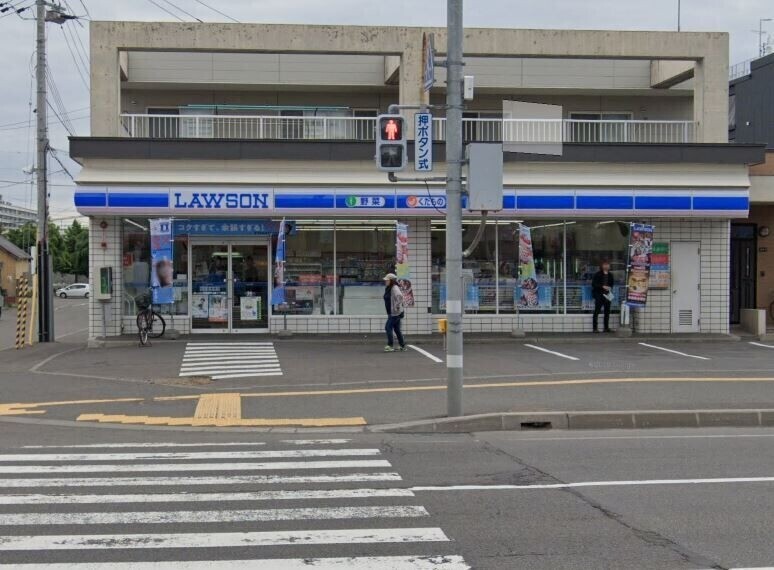 コンビニ　ローソン札幌豊平3条十丁目店（コンビニ）まで178m