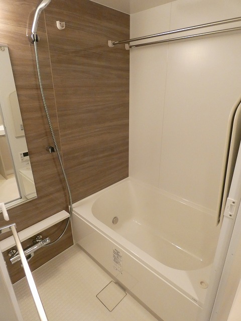 バス・シャワールーム　バス※別部屋参考写真