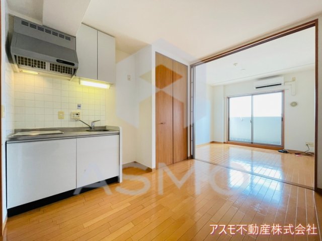 居室・リビング　同マンション別部屋　参考写真