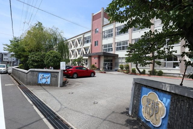 小学校　柳町小学校（小学校）まで1000m