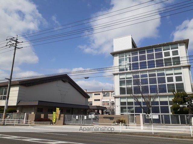 小学校　岡山市立西小学校（小学校）まで1600m