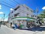 コンビニ　ファミリーマート 大谷田三丁目店（コンビニ）まで31m