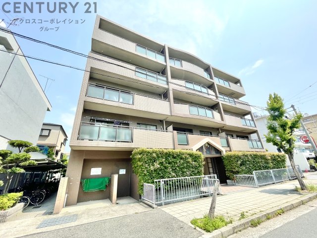 建物外観　防犯カメラ付きでセキュリティ面も安心です。