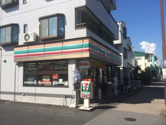 コンビニ　セブンイレブン日野新井店（コンビニ）まで389m
