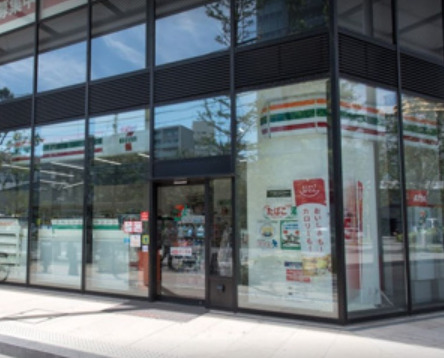 コンビニ　セブンイレブン 勝どき5丁目店（コンビニ）まで1218m