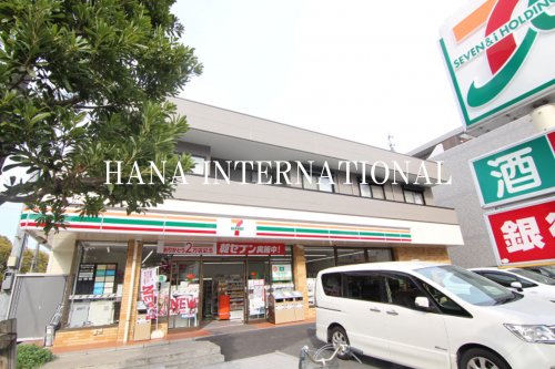 コンビニ　セブンイレブン 江戸川西一之江３丁目店（コンビニ）まで678m