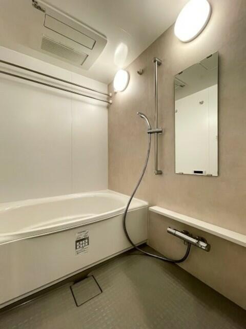 バス・シャワールーム　※写真は同タイプ住戸です。