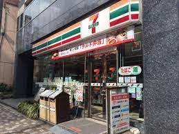 コンビニ　セブンイレブン日本橋蛎殻町店（コンビニ）まで100m