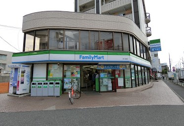 コンビニ　ファミリーマート 練馬氷川台店（コンビニ）まで278m