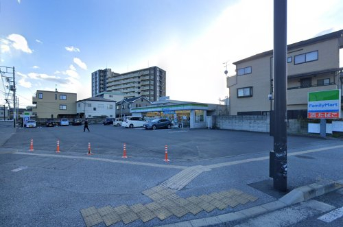 コンビニ　ファミリーマート宇都宮大寛店（コンビニ）まで224m
