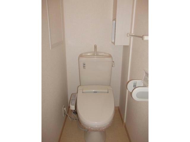 Le・Senat Bのトイレ写真