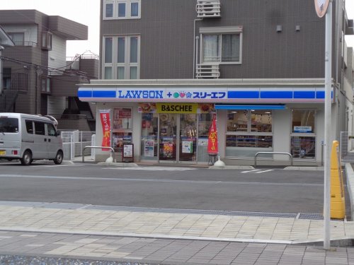 コンビニ　ローソン（コンビニ）まで581m