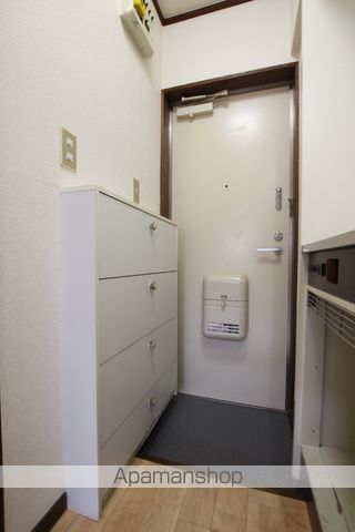 千代ハイツの玄関写真