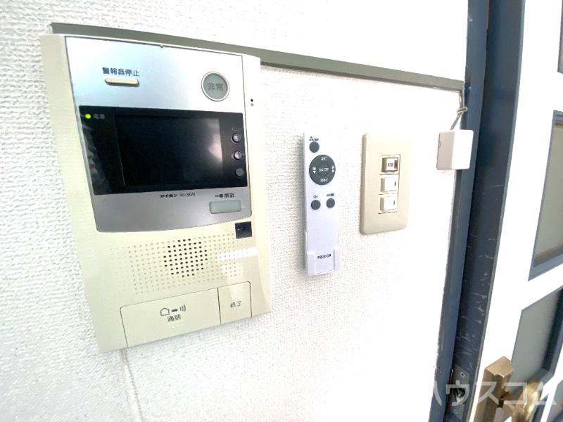 セキュリティ　不審者をブロック！