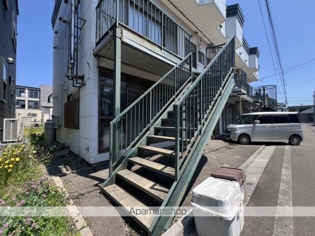 ハイツ花咲山の外観写真