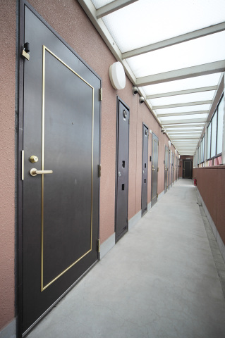 アバンティ学南町の外観写真