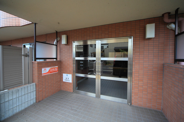 アバンティ学南町の外観写真