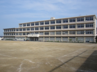 小学校　広沢小学校（小学校）まで250m