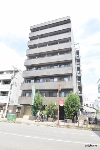 ロイヤルクイーンズパーク江坂の外観写真