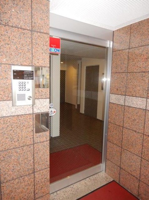 セキュリティ　オートロック完備