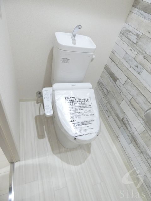 地下鉄今里筋線 井高野駅 徒歩4分 3階建 築6年のトイレ写真