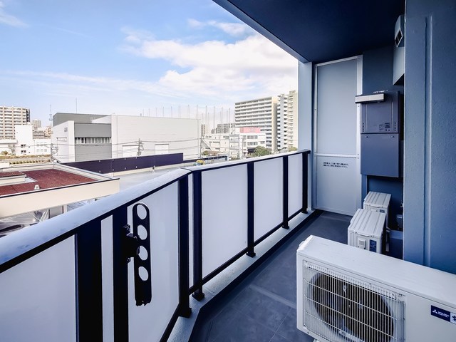 バルコニー　※写真は同タイプ住戸です。