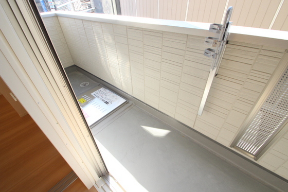 ＪＲ可部線 七軒茶屋駅 徒歩5分 3階建 築8年の内装写真