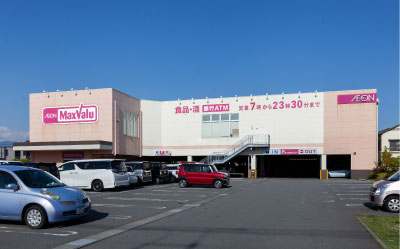 スーパー　マックスバリュ沼津柳町店（スーパー）まで792m