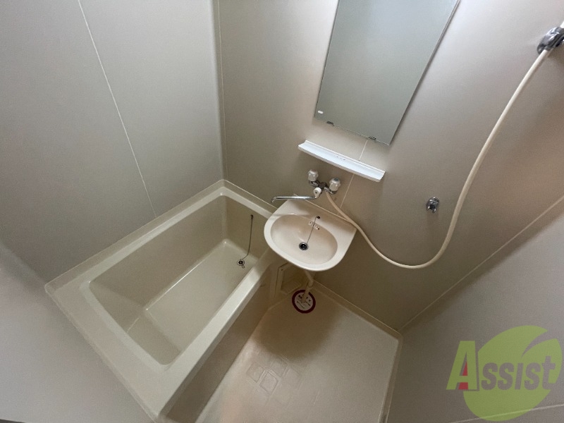 バス・シャワールーム　キッチンは調理スペースもしっかりあっていいですね～