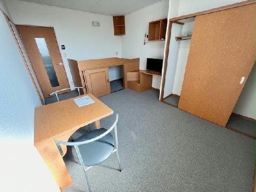 居室・リビング　設備・仕様は号室により異なる為、現状を優先いたします。