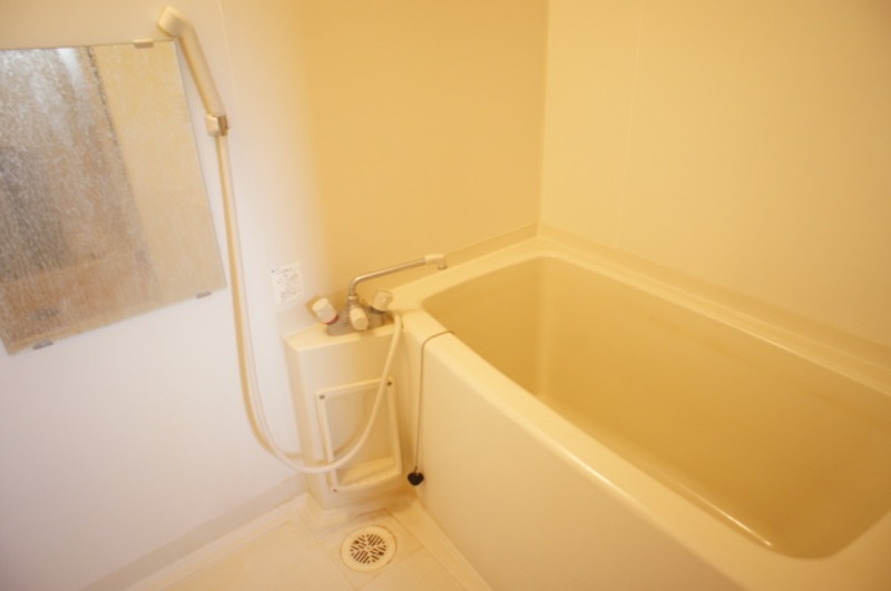 バス・シャワールーム　図面と現状に相違がある場合には現状を優先