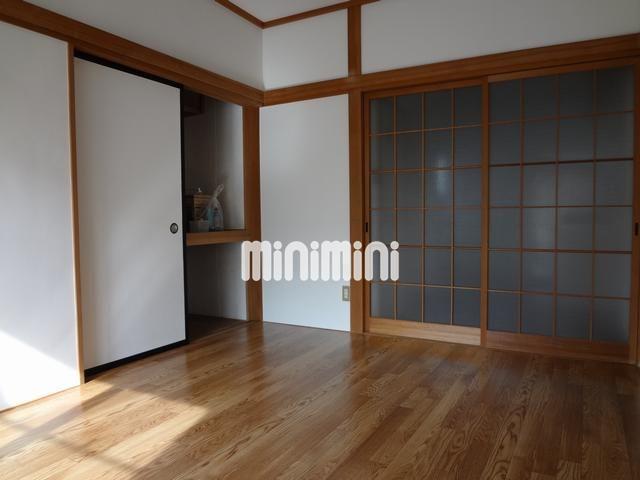 その他　６帖でも一人暮らしには十分ですね。