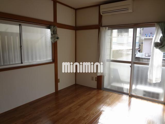 居室・リビング　解放感のある角部屋です。