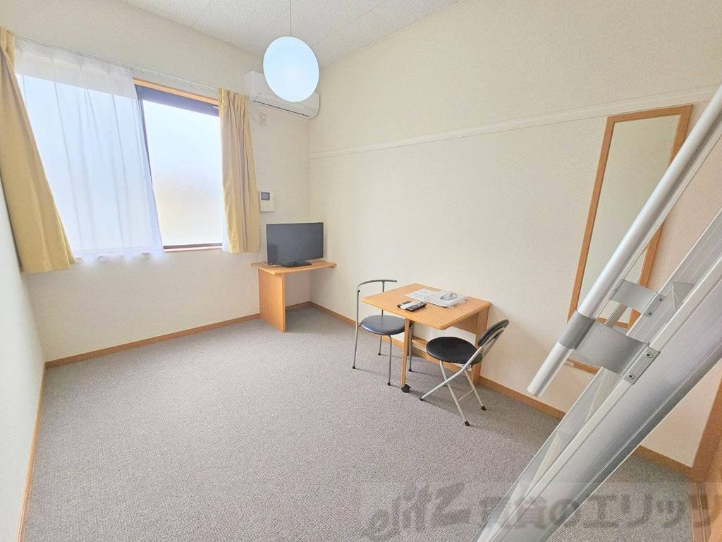 居室・リビング　庭